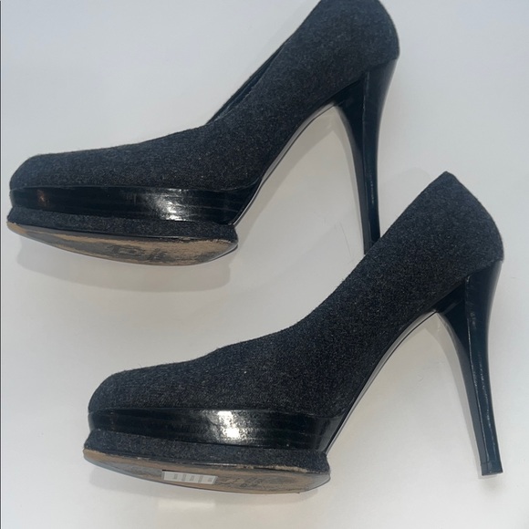 EUC STUART WEITZMAN Wool Platform Pumps - Picture 13 of 15